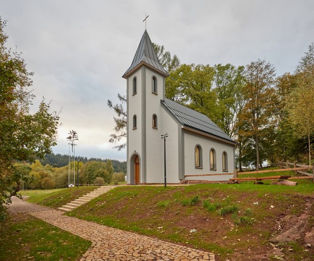 Kaple sv. Josefa ve Slavětíně Kaple sv. Josefa ve Slavětíně